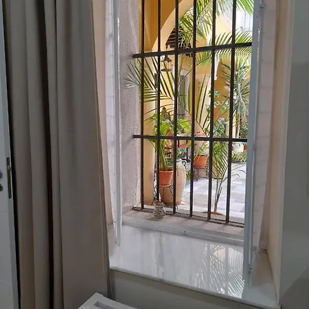 Apartment Casa Del Anticuario Cadiz